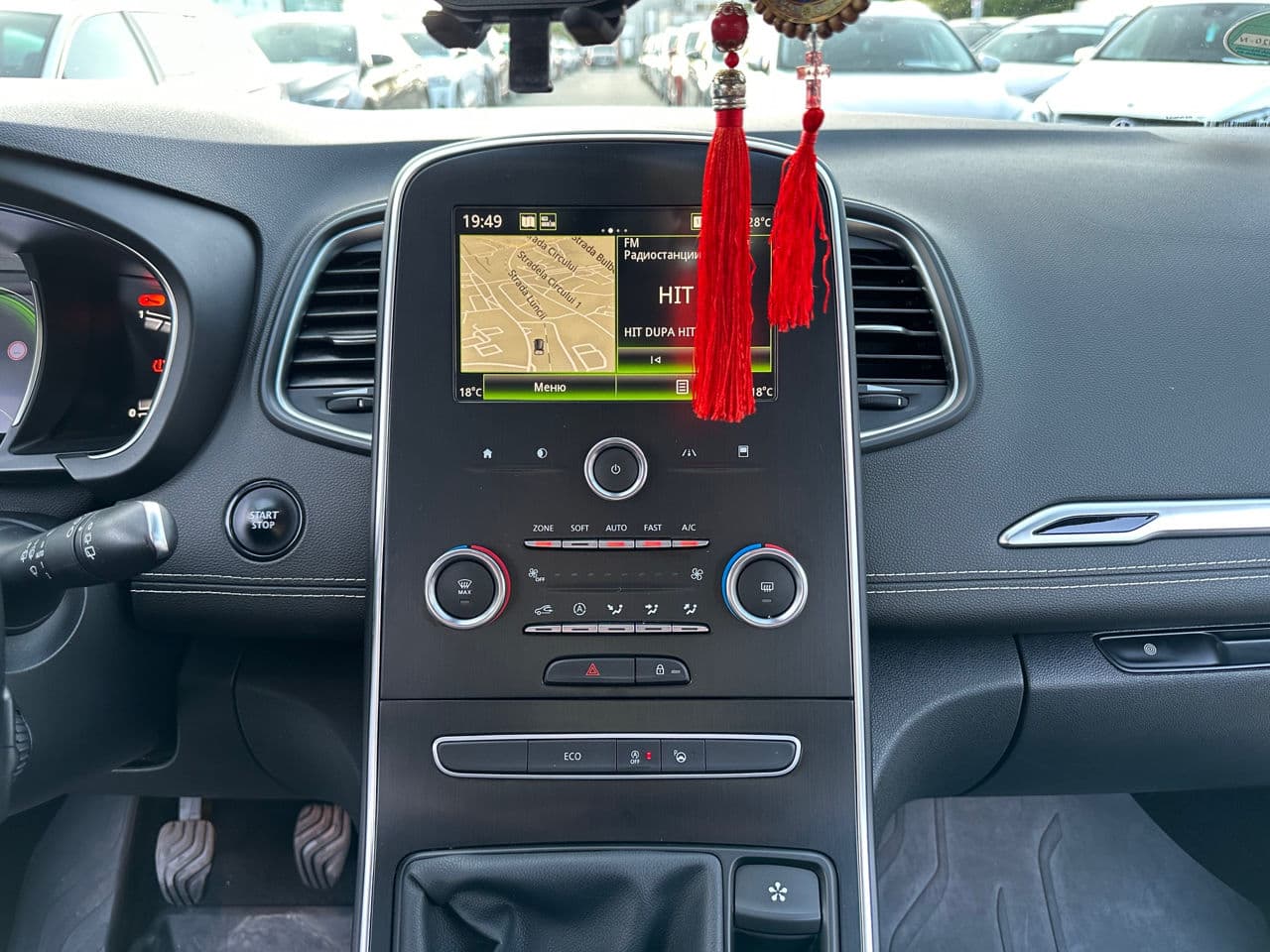 2019 Renault Grand Scenic — Miniatură 11