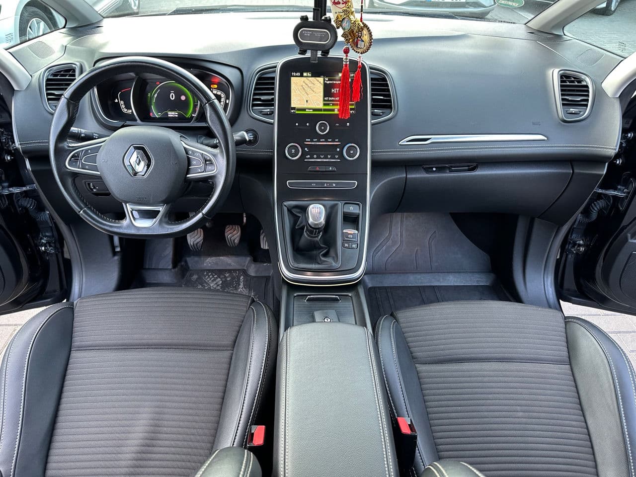 2019 Renault Grand Scenic — Miniatură 7