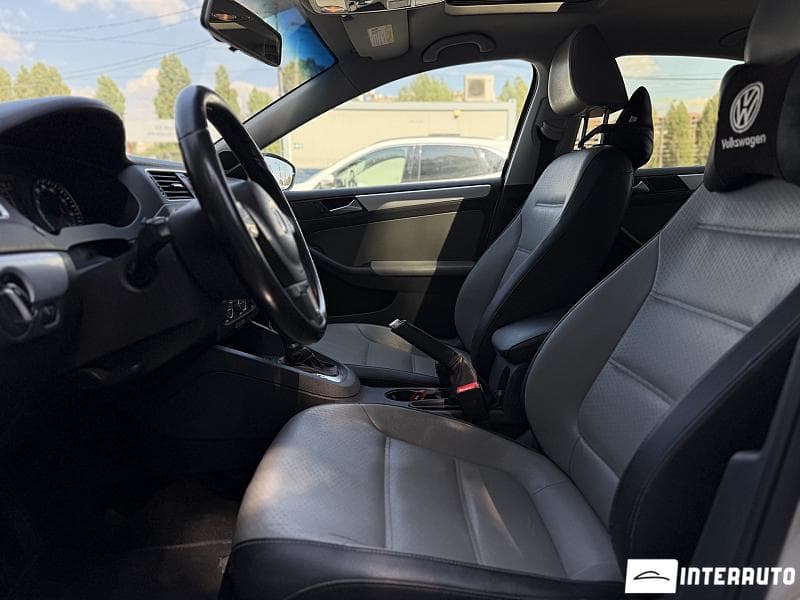 2013 Volkswagen Jetta — Miniatură 7