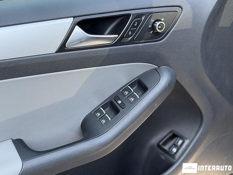 2013 Volkswagen Jetta — Miniatură 6