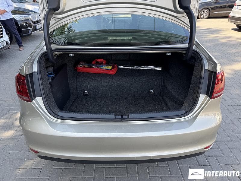 2013 Volkswagen Jetta — Miniatură 20
