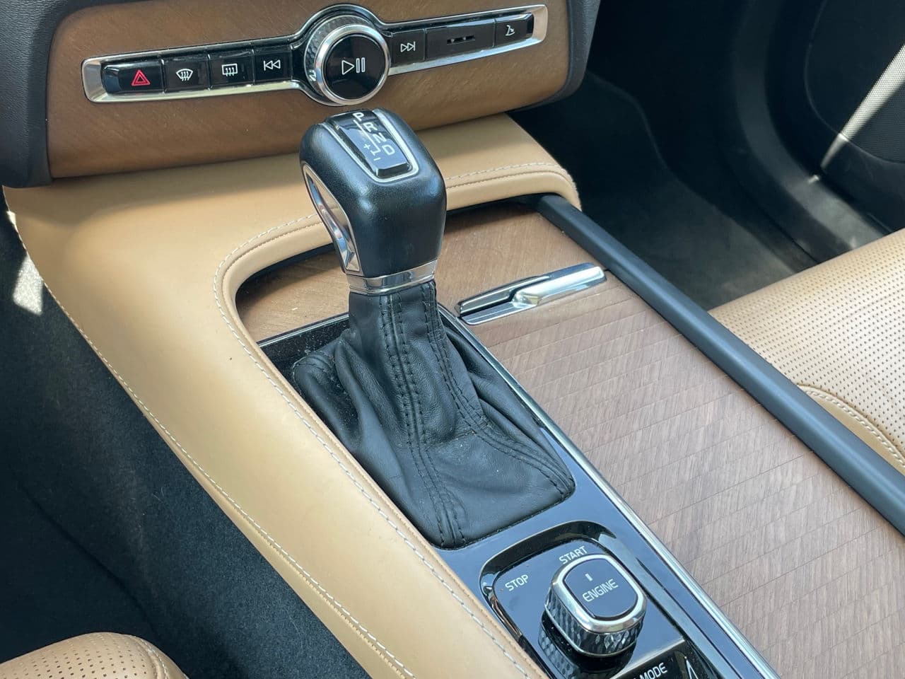 2015 Volvo XC 90 — Miniatură 12