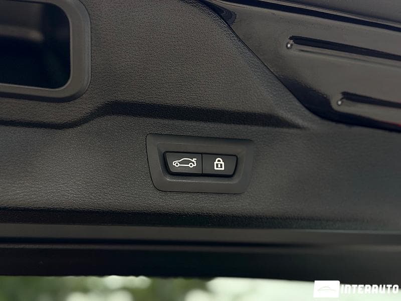 BMW X5 4.0e 2017 — Миниатюра 26