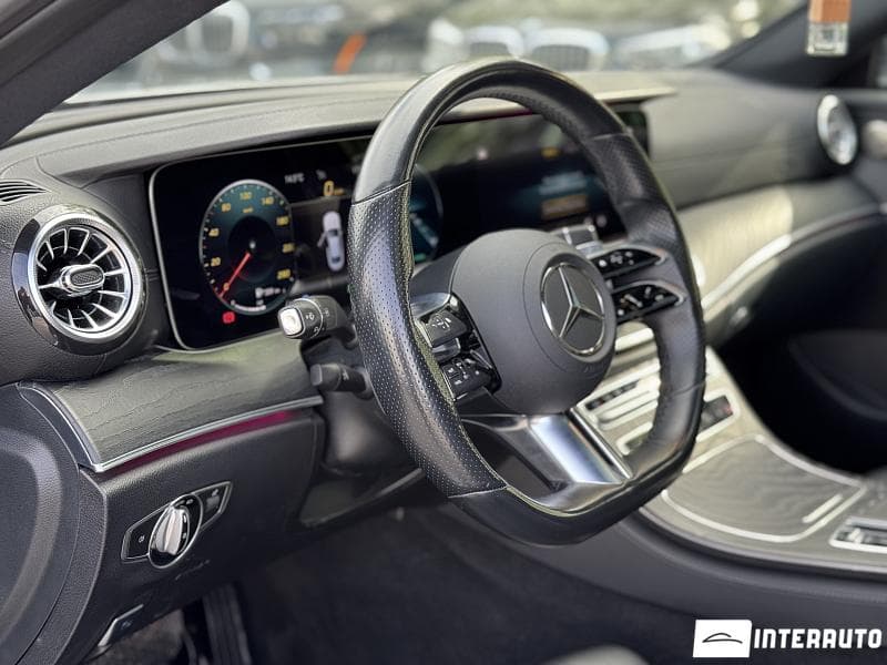 2021 Mercedes E 300 — Miniatură 8