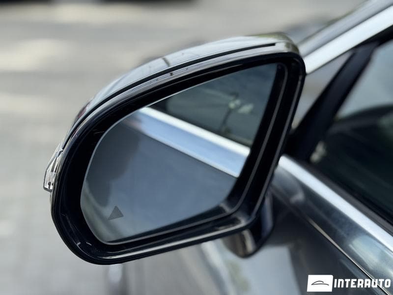 2021 Mercedes E 300 — Miniatură 23