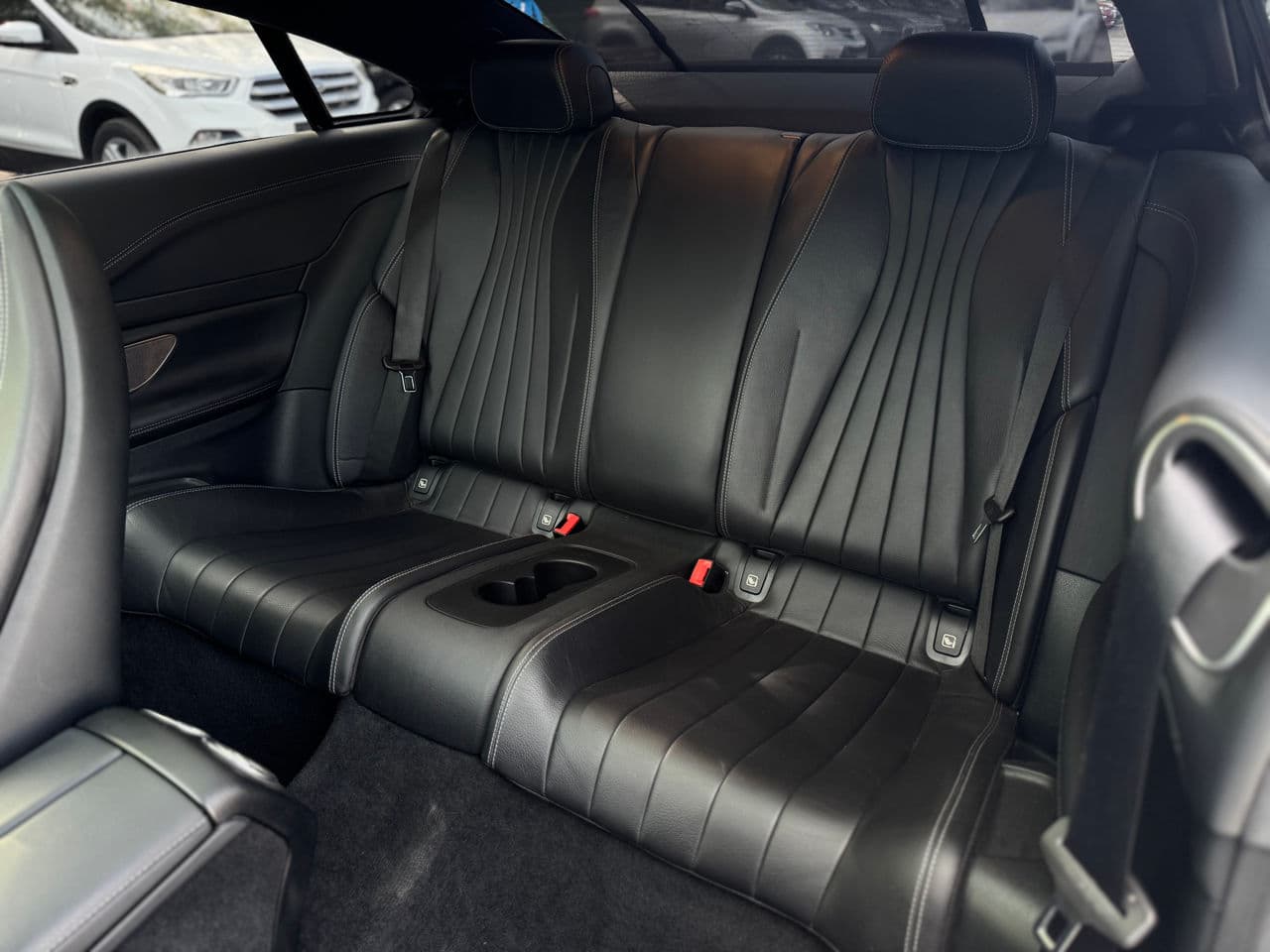 2021 Mercedes E 300 — Miniatură 21