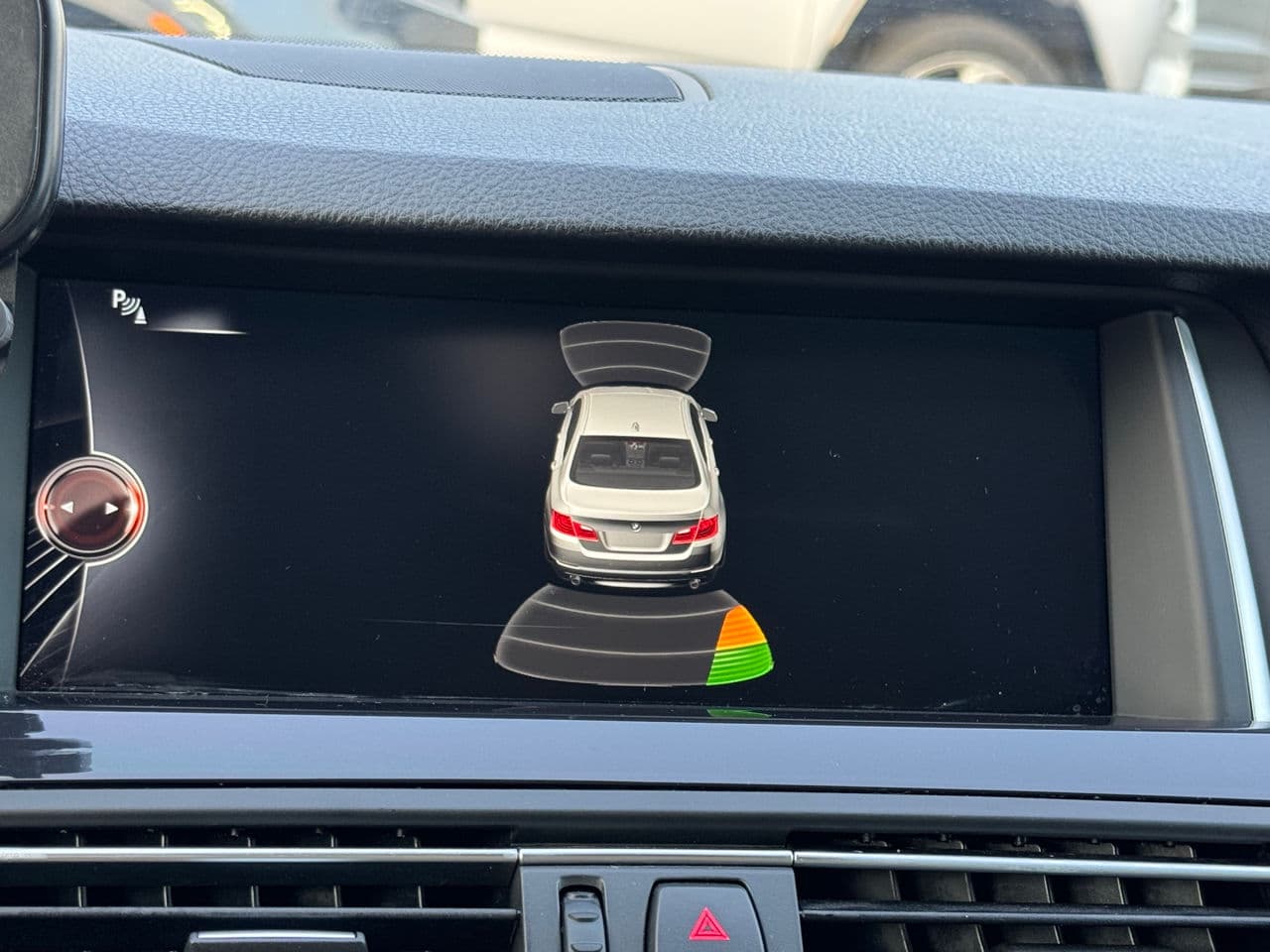 2013 BMW 520 — Miniatură 10