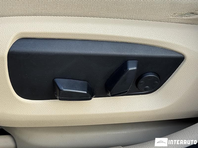 2013 BMW 520 — Miniatură 19