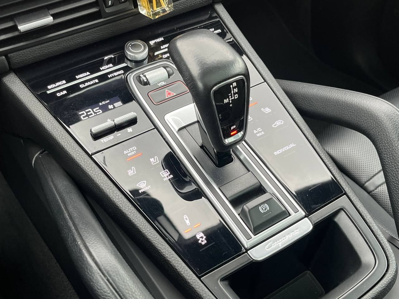 2020 Porsche Cayenne E-Hybrid Coupe — Miniatură 15