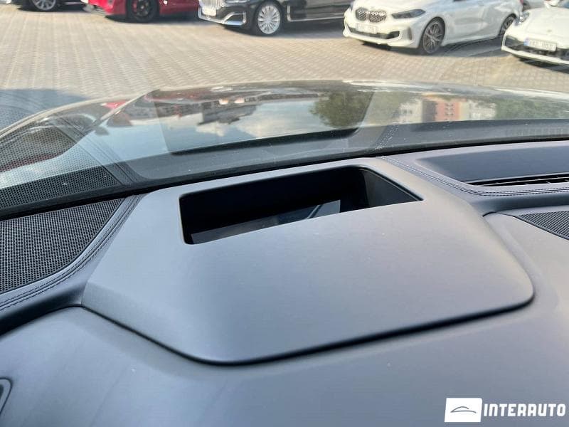 2019 Audi Q8 — Miniatură 10