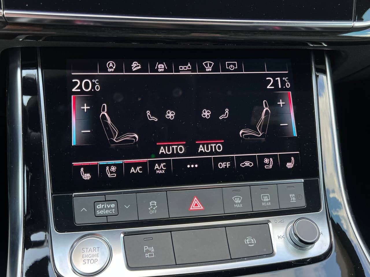 2019 Audi Q8 — Miniatură 17