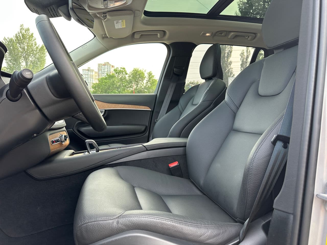 Volvo XC 90 2023 — Миниатюра 7