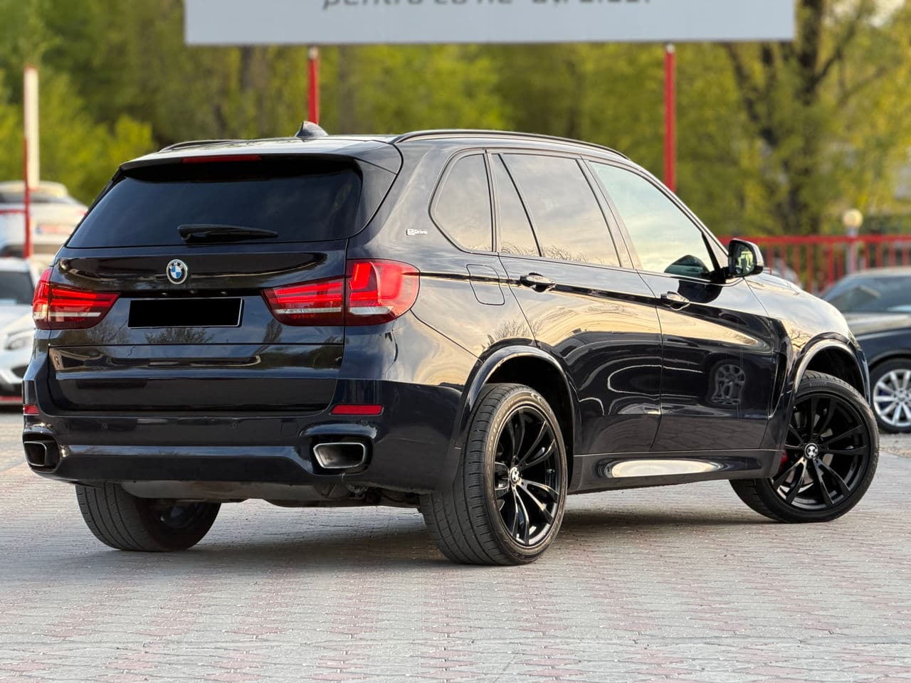 BMW X5 4.0e 2017 — Миниатюра 2