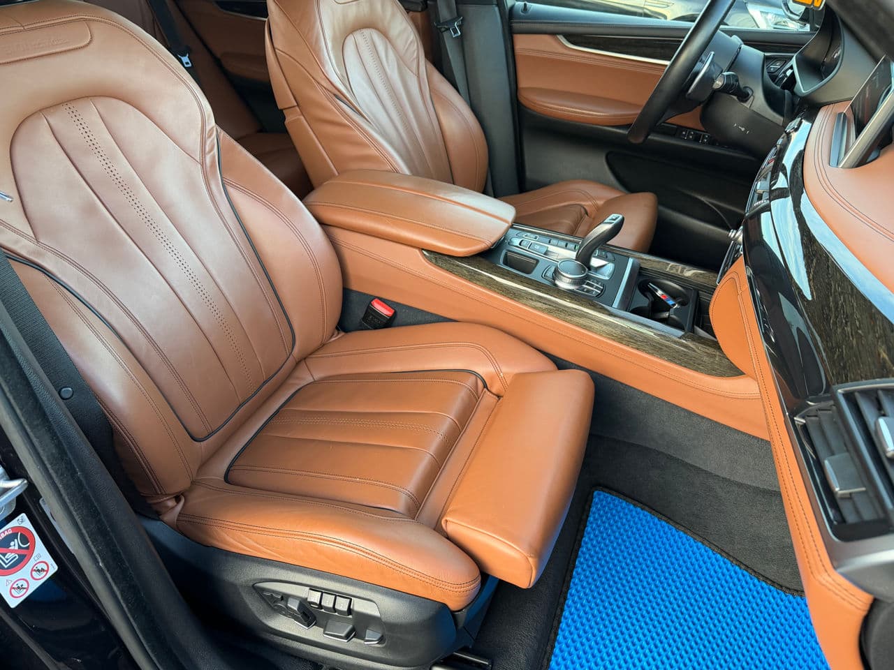 BMW X5 4.0e 2017 — Миниатюра 17