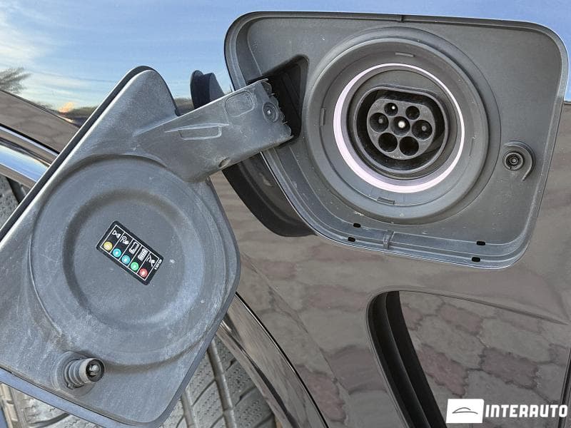 BMW X5 4.0e 2017 — Миниатюра 22