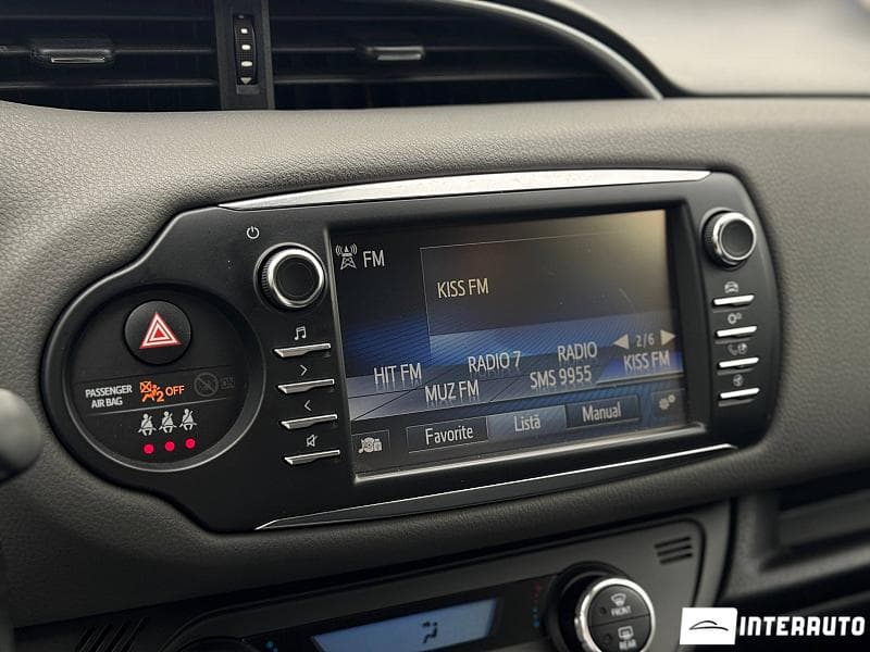 2019 Toyota Yaris — Miniatură 10