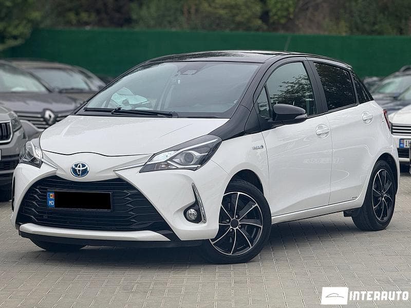 2019 Toyota Yaris — Miniatură 2