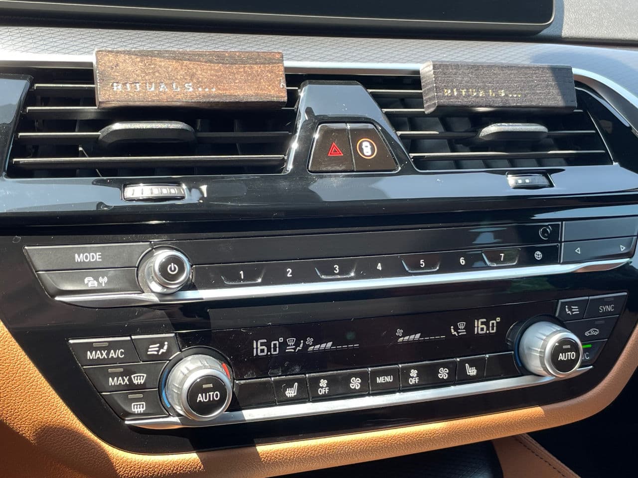 BMW 530e 2021 — Миниатюра 15