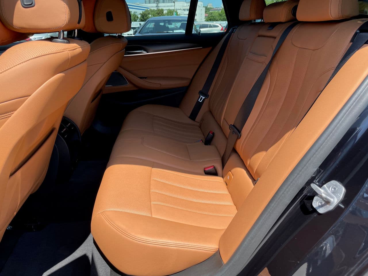BMW 530e 2021 — Миниатюра 20