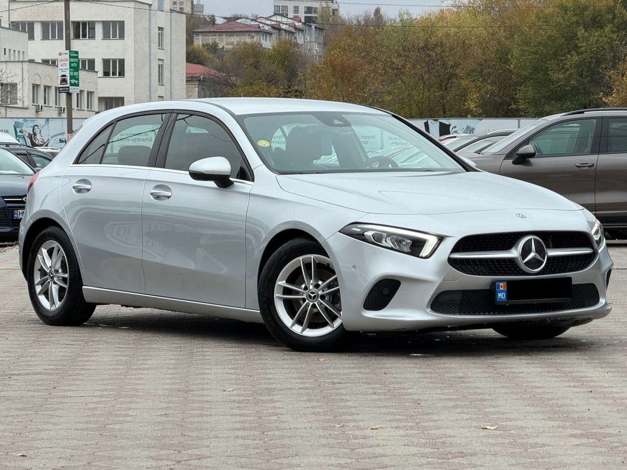 2019 Mercedes A 180 — Miniatură 4