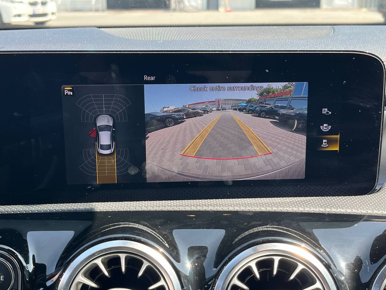 2020 Mercedes CLA 180d — Miniatură 13