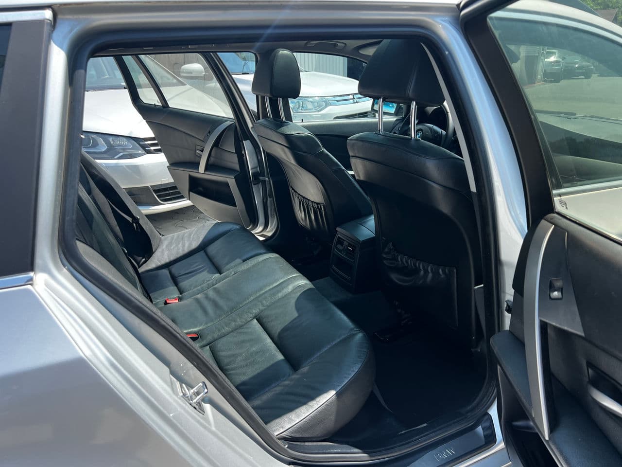 2006 BMW 525 — Miniatură 18