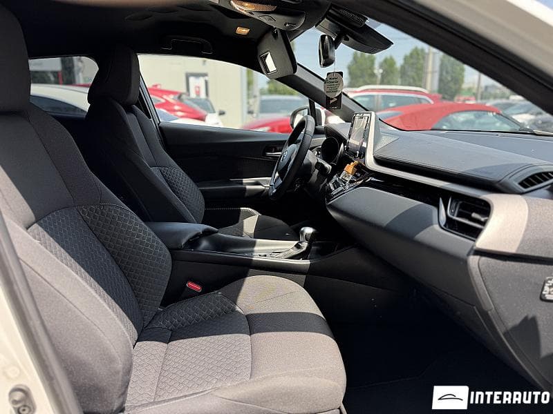 2020 Toyota C-HR — Miniatură 18