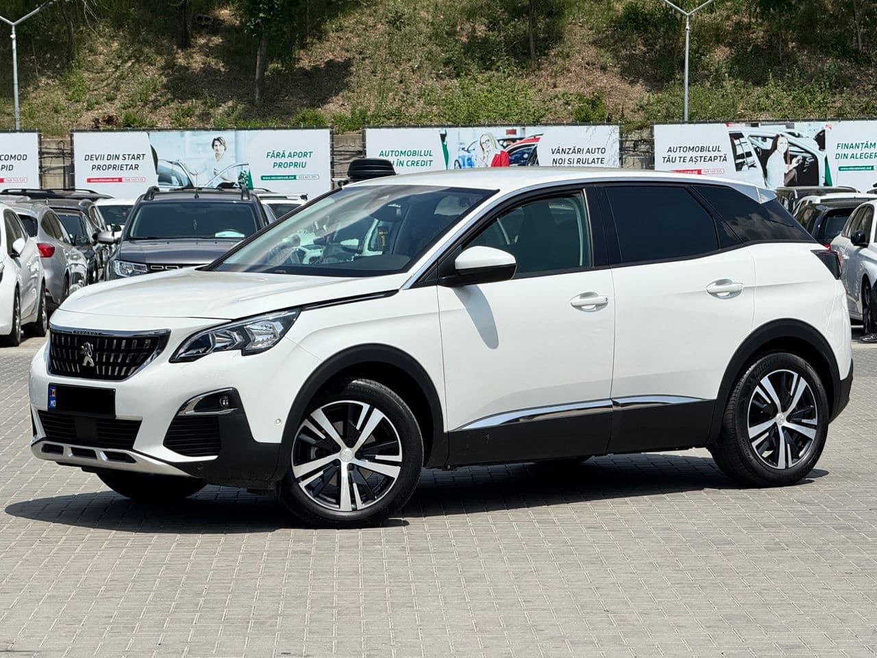 2019 Peugeot 3008 — Miniatură 2