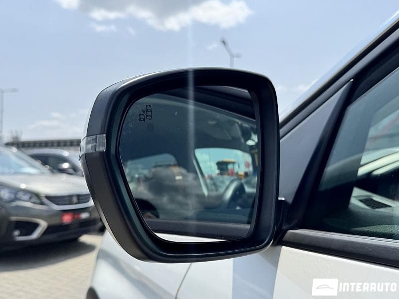 2019 Peugeot 3008 — Miniatură 17