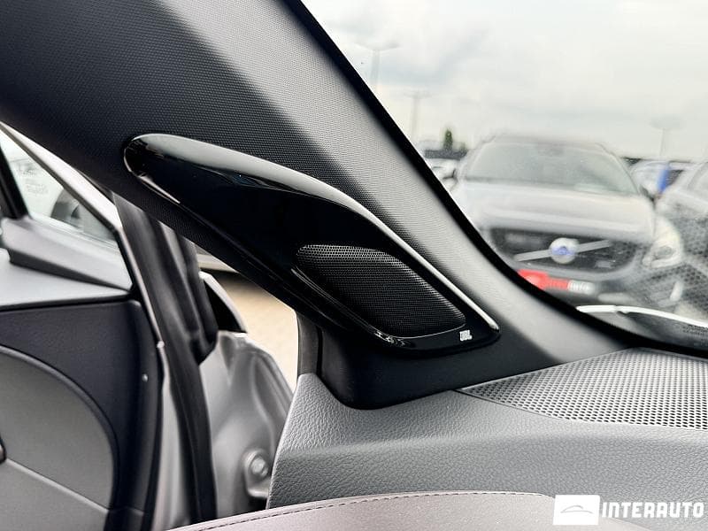 2019 Toyota C-HR — Miniatură 20