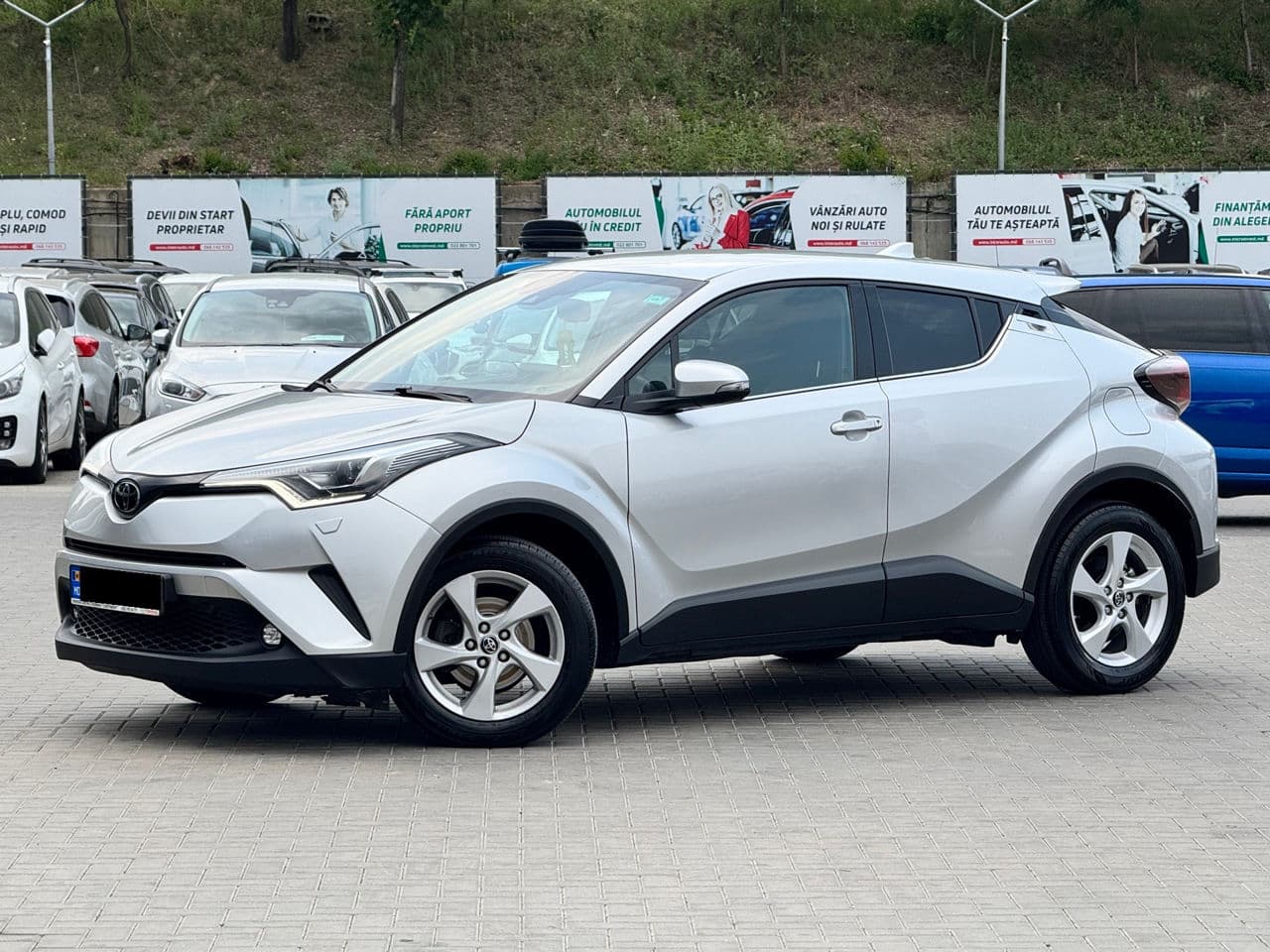 2019 Toyota C-HR — Miniatură 2