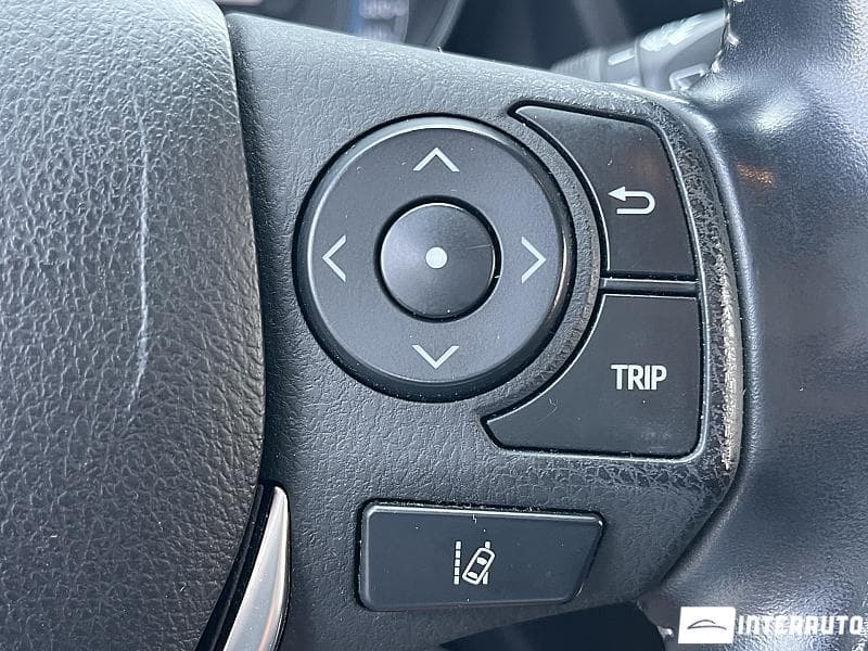 2018 Toyota Auris — Miniatură 11
