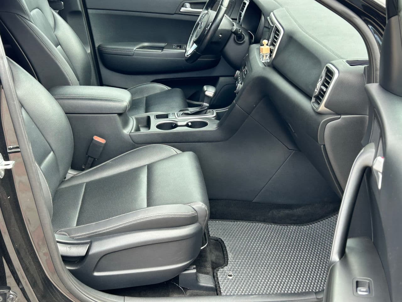 2017 Kia Sportage — Miniatură 14