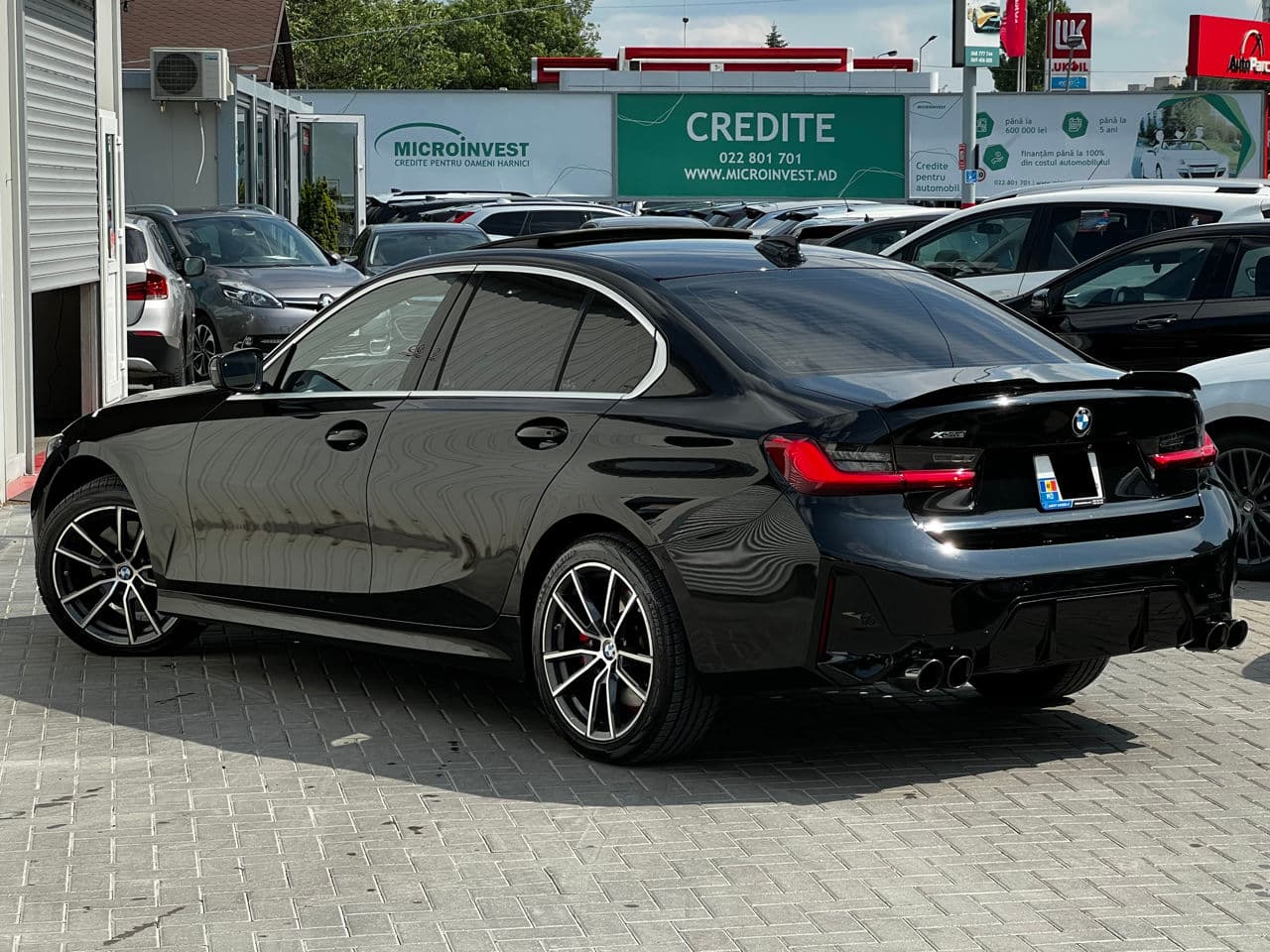 2019 BMW 330 — Miniatură 4