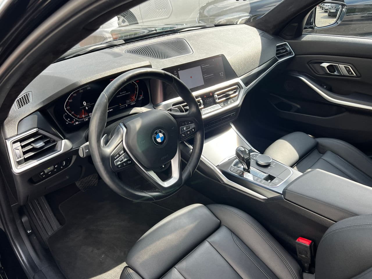 2019 BMW 330 — Miniatură 7