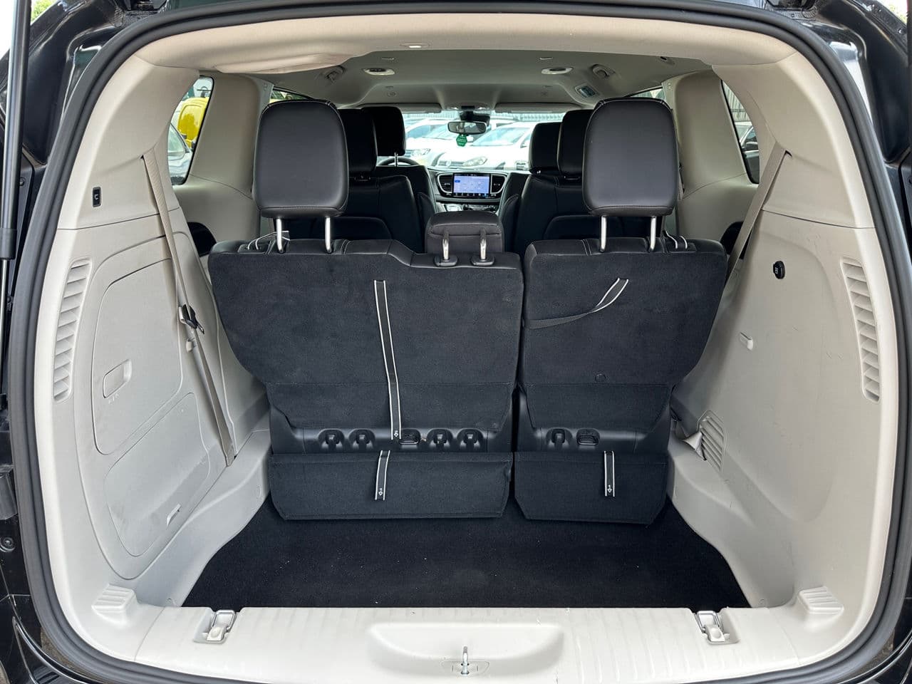 2023 Chrysler Pacifica — Miniatură 27