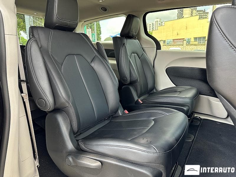 2023 Chrysler Pacifica — Miniatură 24