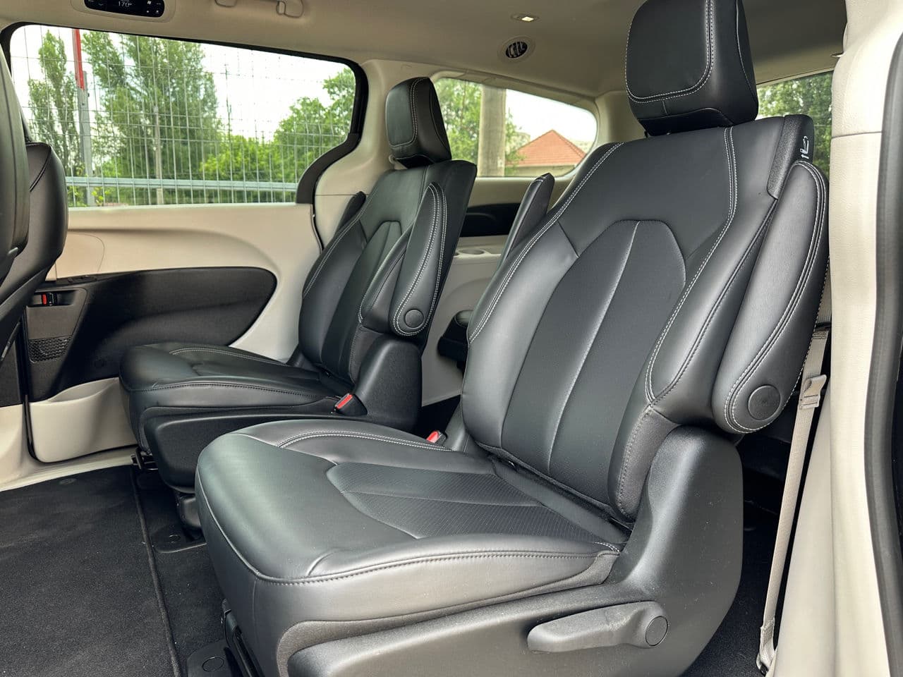 2023 Chrysler Pacifica — Miniatură 22