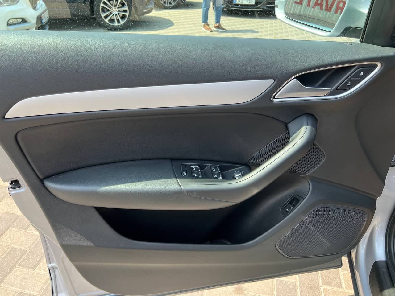 2017 Audi Q3 — Miniatură 6