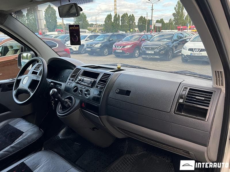 2004 Volkswagen Transporter — Miniatură 12