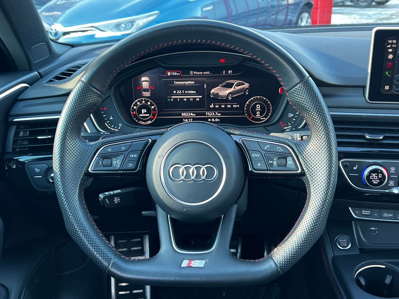 Audi A4 2018 — Миниатюра 13