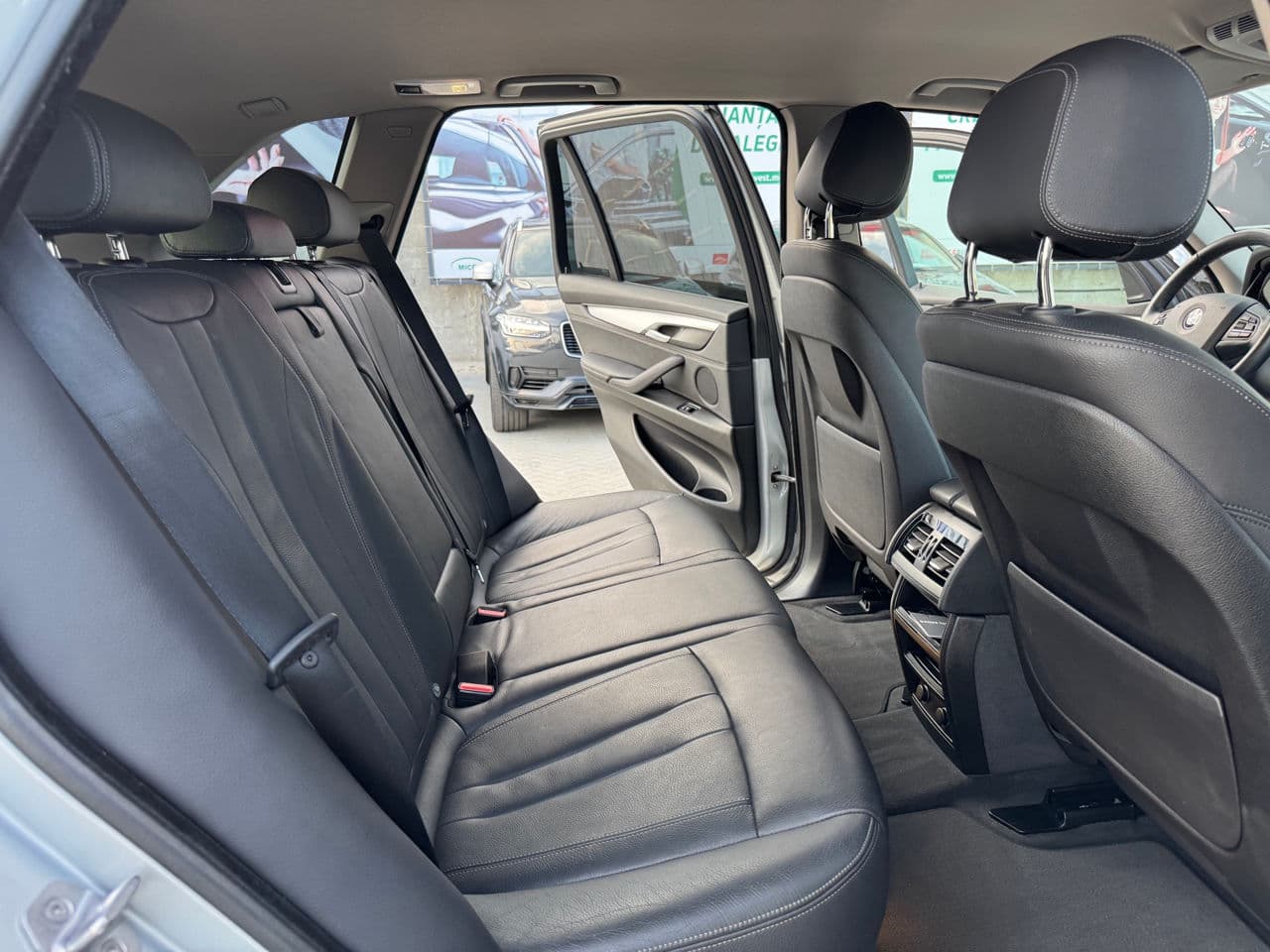 BMW X5 4.0e 2017 — Миниатюра 14