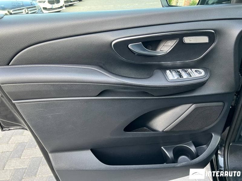 Mercedes V 250 2017 — Миниатюра 6