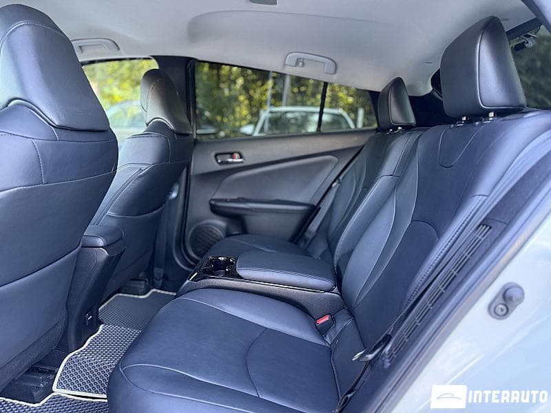 2017 Toyota Prius — Miniatură 19