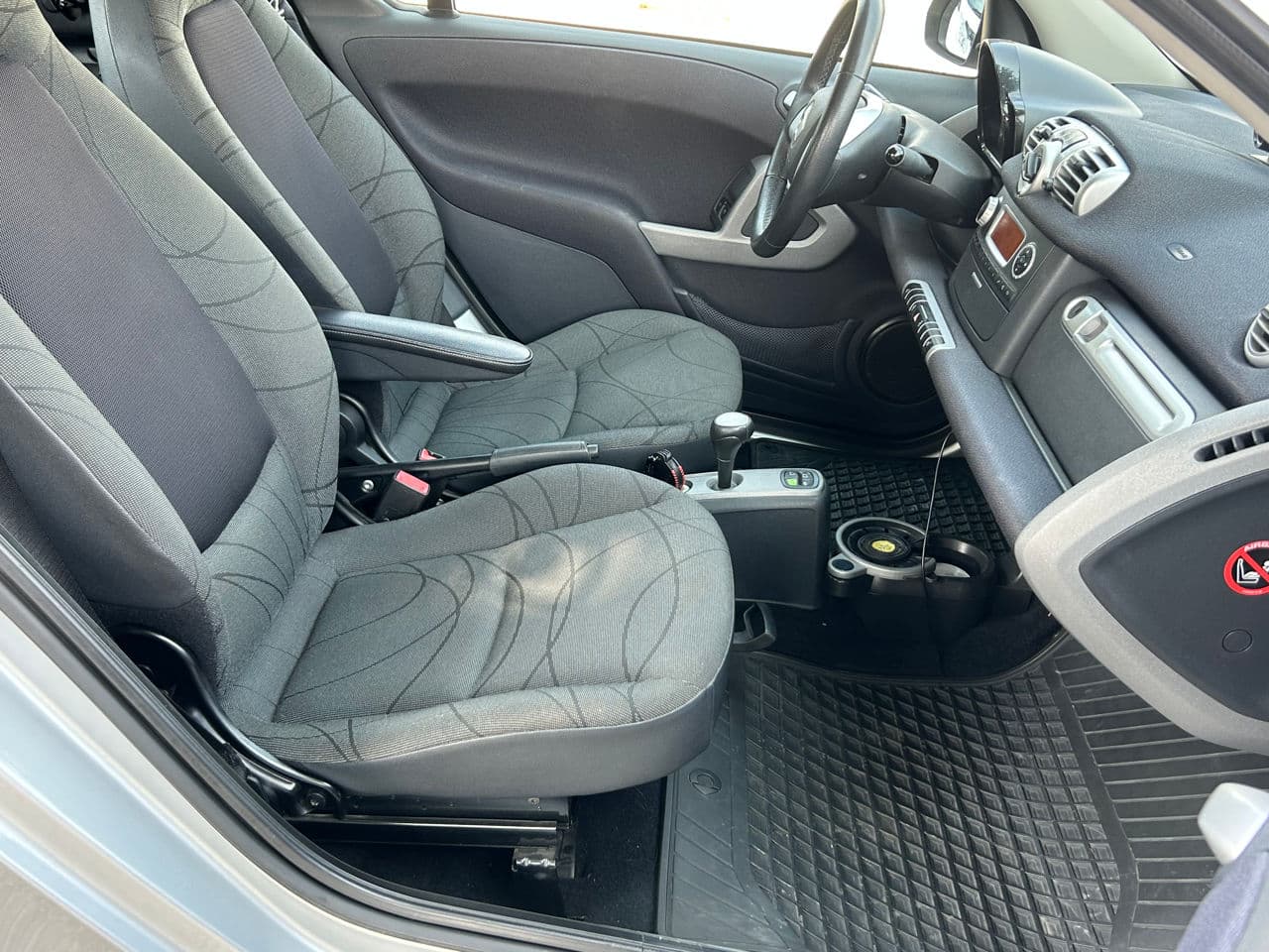 Smart Fortwo 2014 — Миниатюра 13