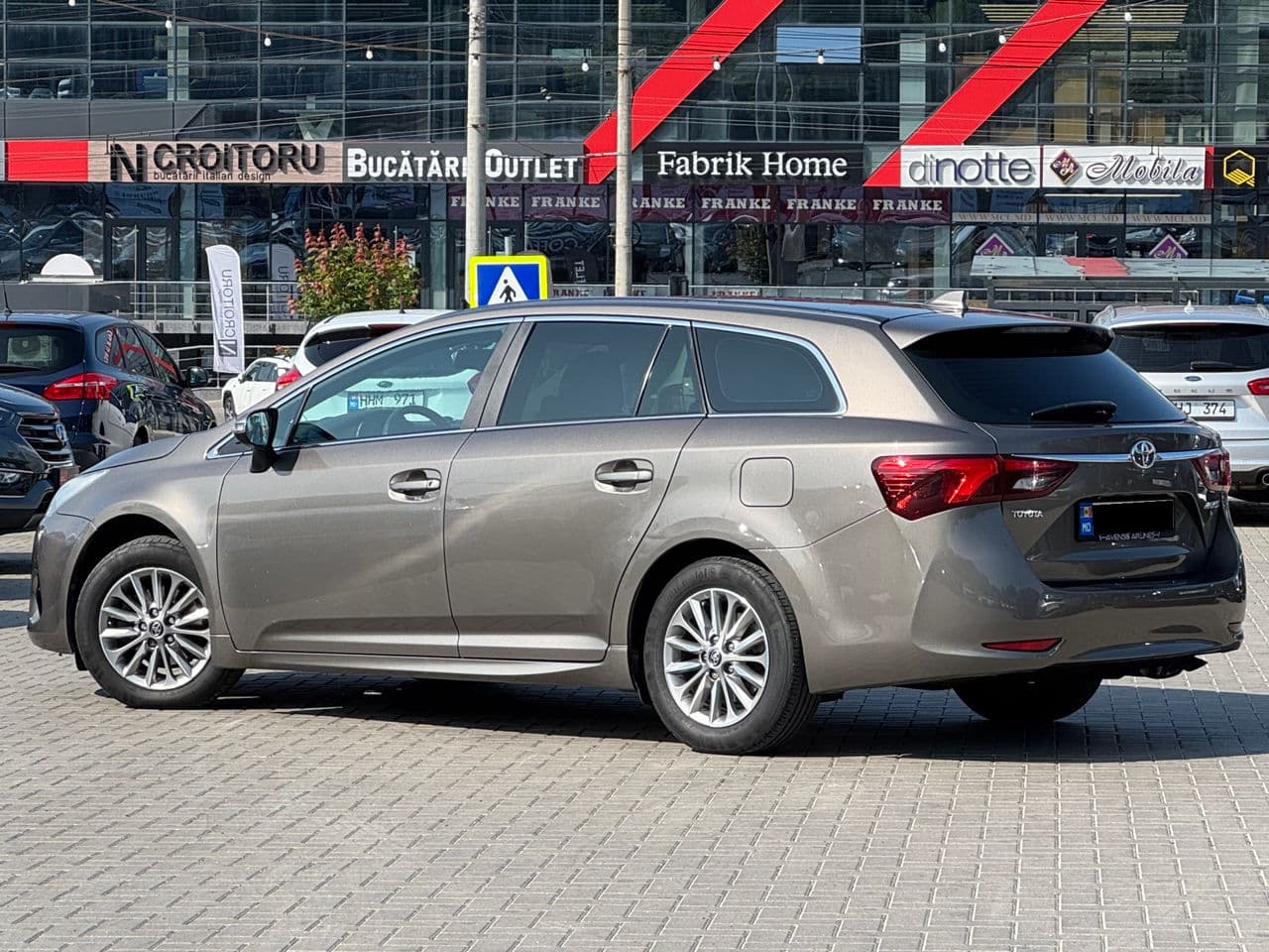 Toyota Avensis 2016 — Миниатюра 4