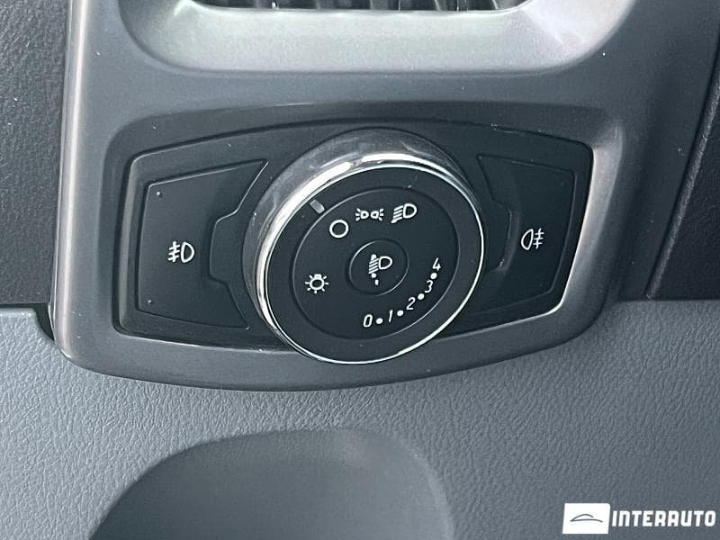 2017 Ford Transit — Miniatură 17