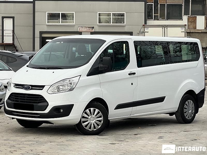 2017 Ford Transit — Miniatură 3