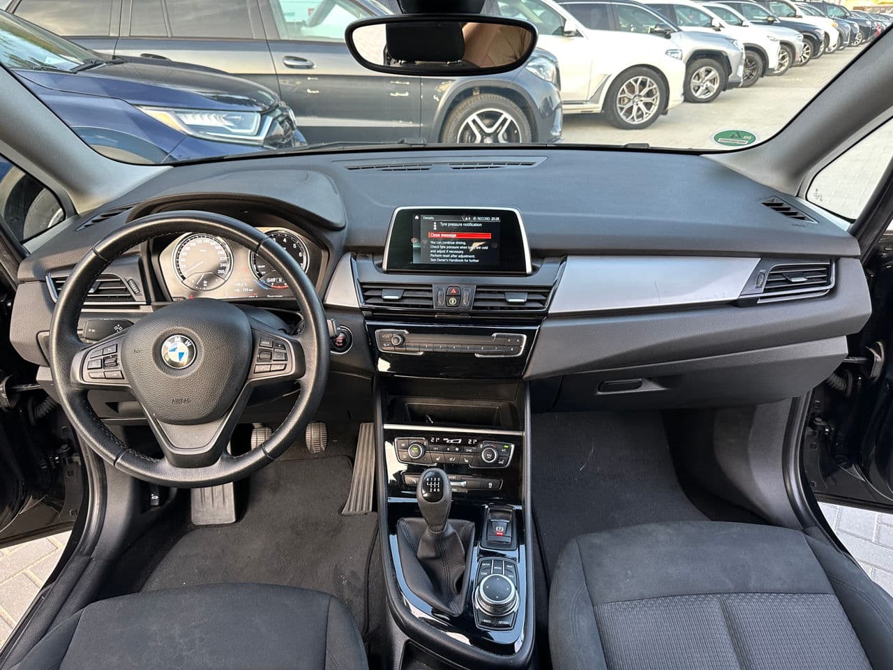 BMW 218i 2019 — Миниатюра 6