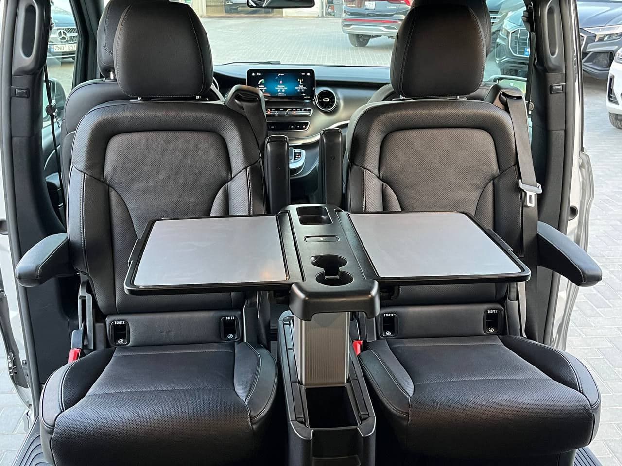 2020 Mercedes V 300 — Miniatură 19
